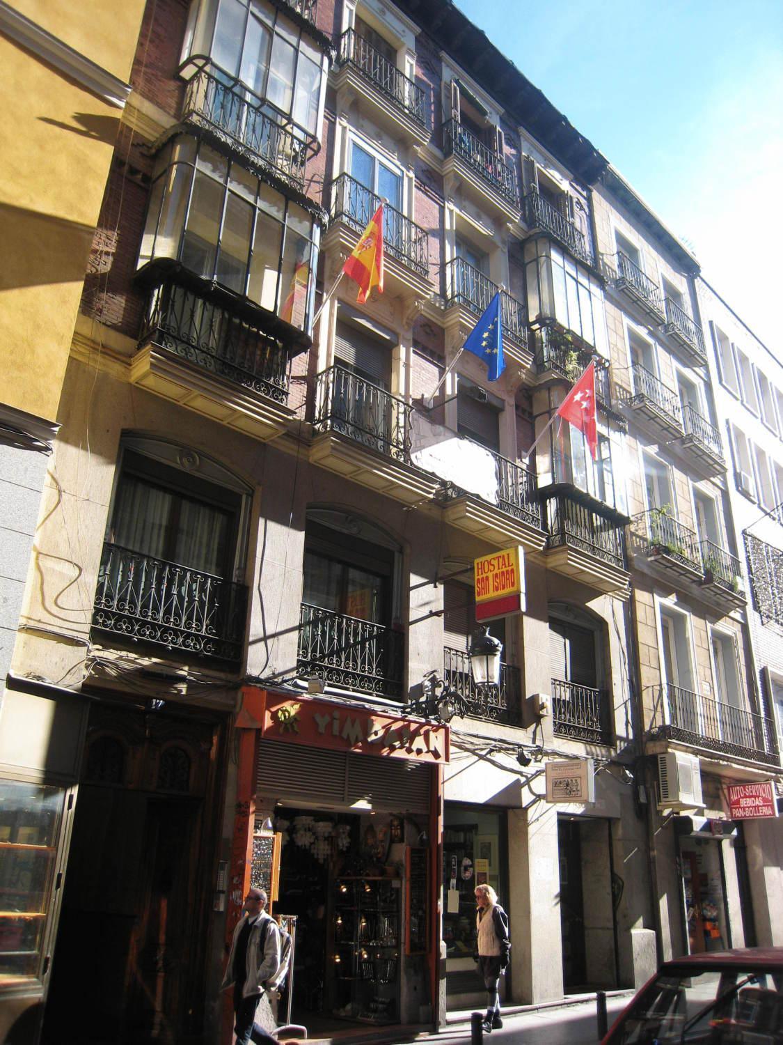 Pensión San Isidro Madrid Bagian luar foto